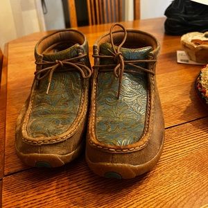 Twisted X womens moccasins size 10